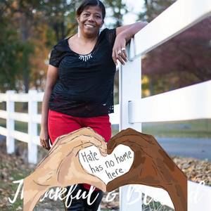 Meet your Posher, Robin